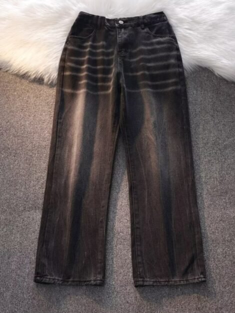 bb8b789e0f05468081fb83e76be76ef0-Max